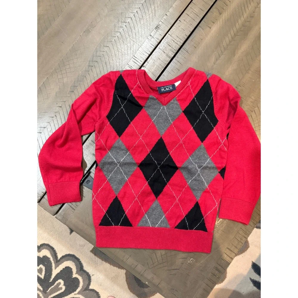The Childrens Place Boys Argyle‎ Sweater Red Black Grey V-Neck 5T New 3016671